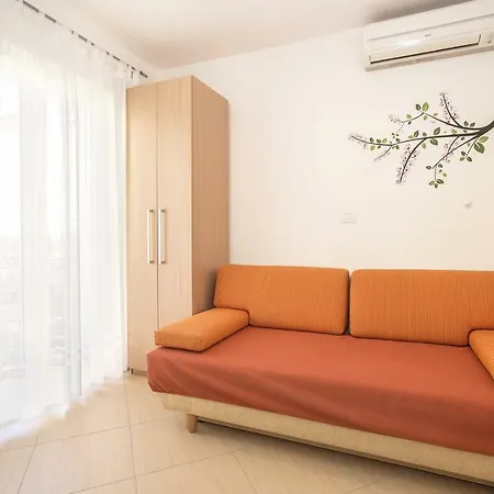 Mare Apartment